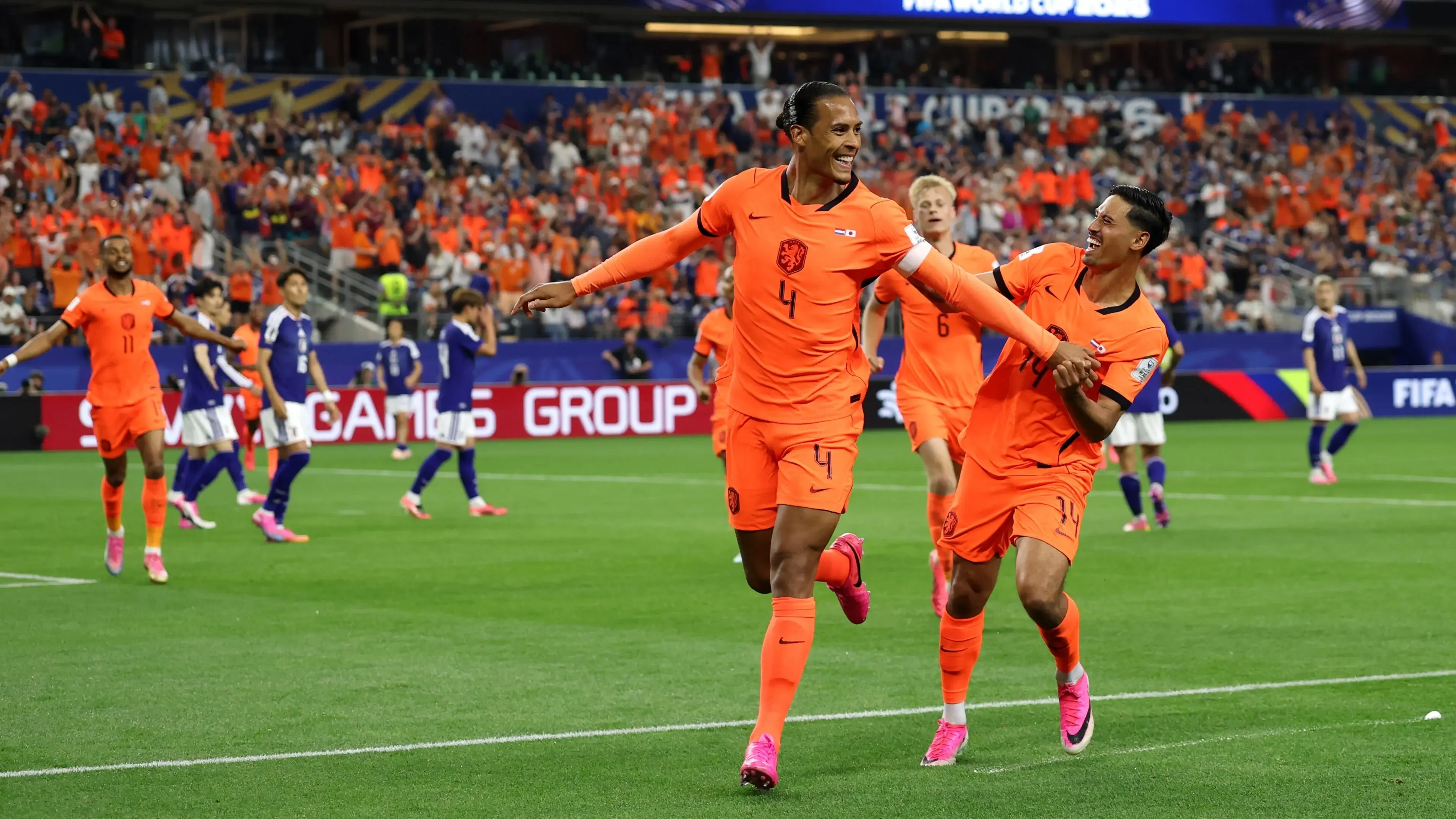 Netherlands Make Statement With 5-1 Rout of Sweden