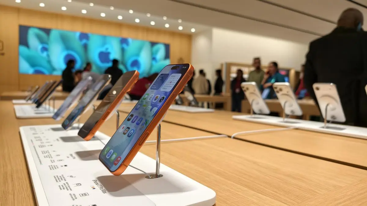 Apple May Raise iPhone Prices Amid Rising AI Chip Costs