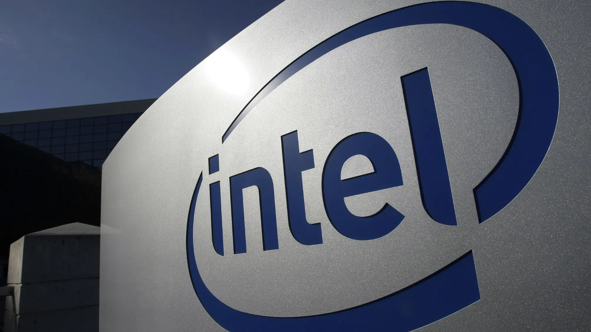 Intel headquarters representing the company's strong second-quarter earnings and optimistic third-quarter revenue forecast.