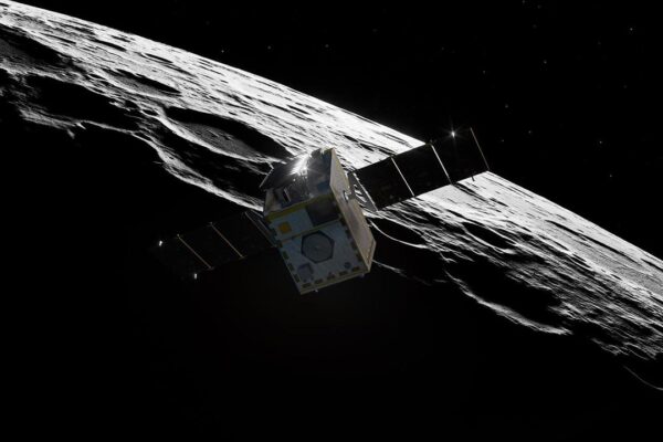 NASA Orion spacecraft Moon Artemis mission image